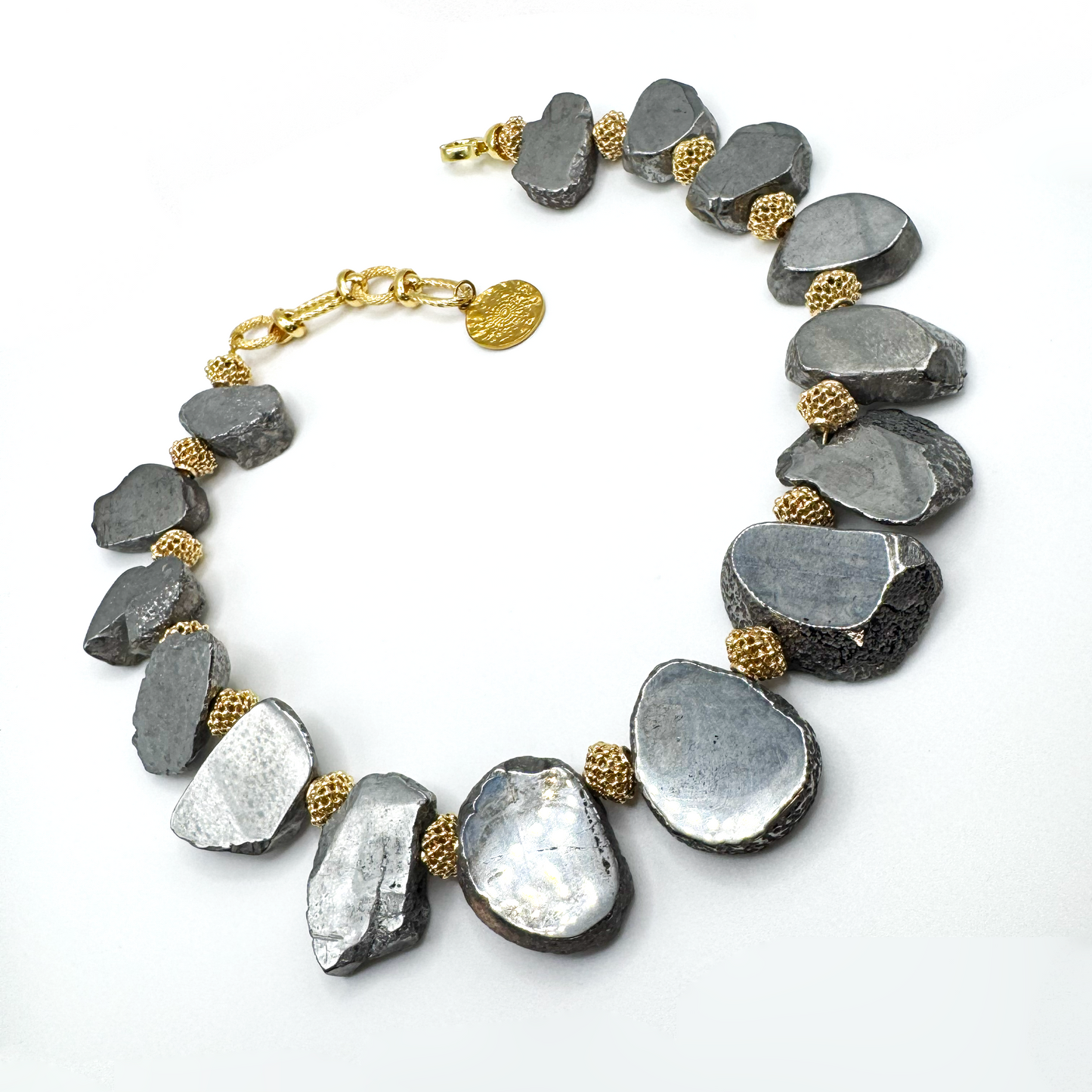 thalora_hematite_statement_necklace_boho_chic