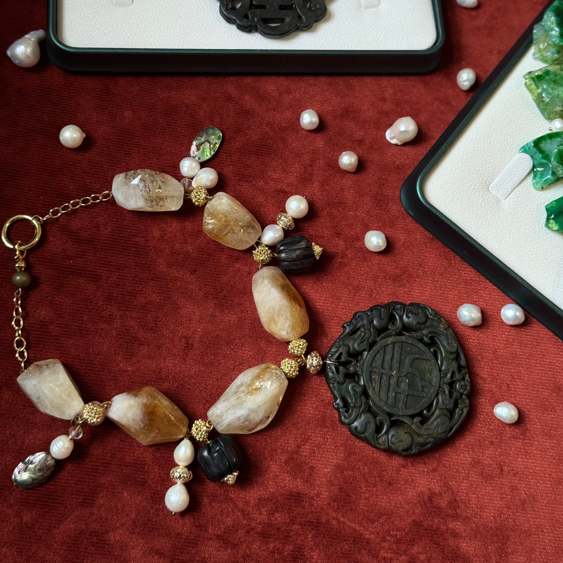 unique boho statement necklace with citrine gemstone, pearls and jade pendant. Summer beach style tulum ibiza